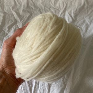 Briggs and Little Country Roving | 100% wool | pencil roving yarn